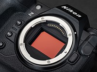 La scène de studio Nikon Z9 montre une grande vitesse à peu de frais
